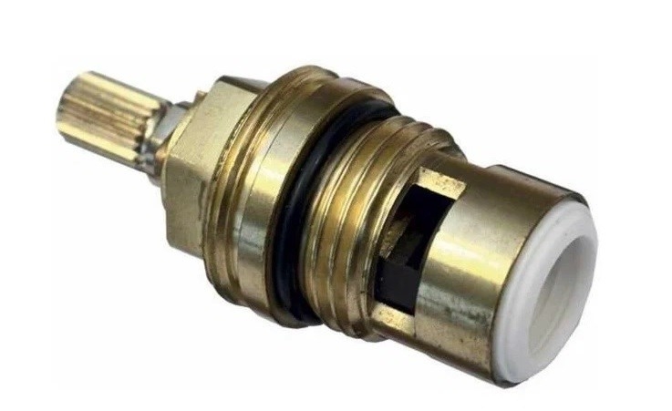 Кран-букса 1/2, 15 шлицов L52-2