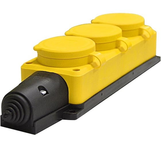 Розетка "UNIVersal" 3-х местная с/з каучук IP44 компакт